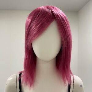 ARDA WIGS Inigo Classic Wig in WINE Colour